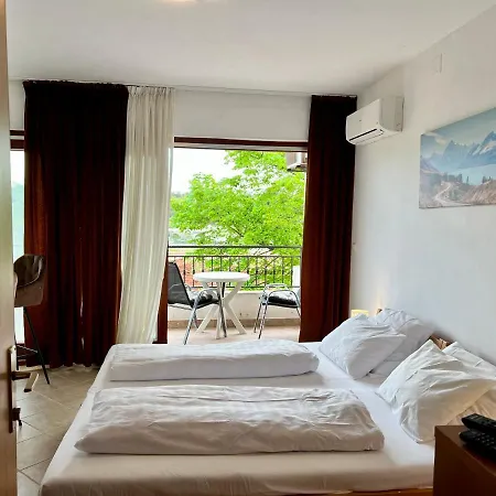 Rooms&apartment Hegic * Zadar