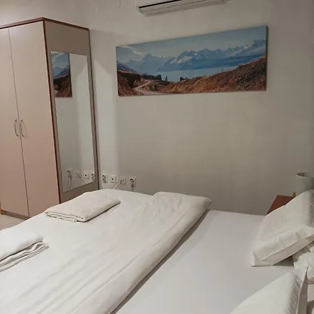 Rooms&apartment Hegic