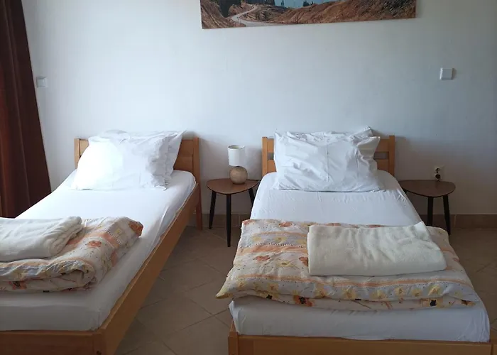 Apartman & Hegic Zára